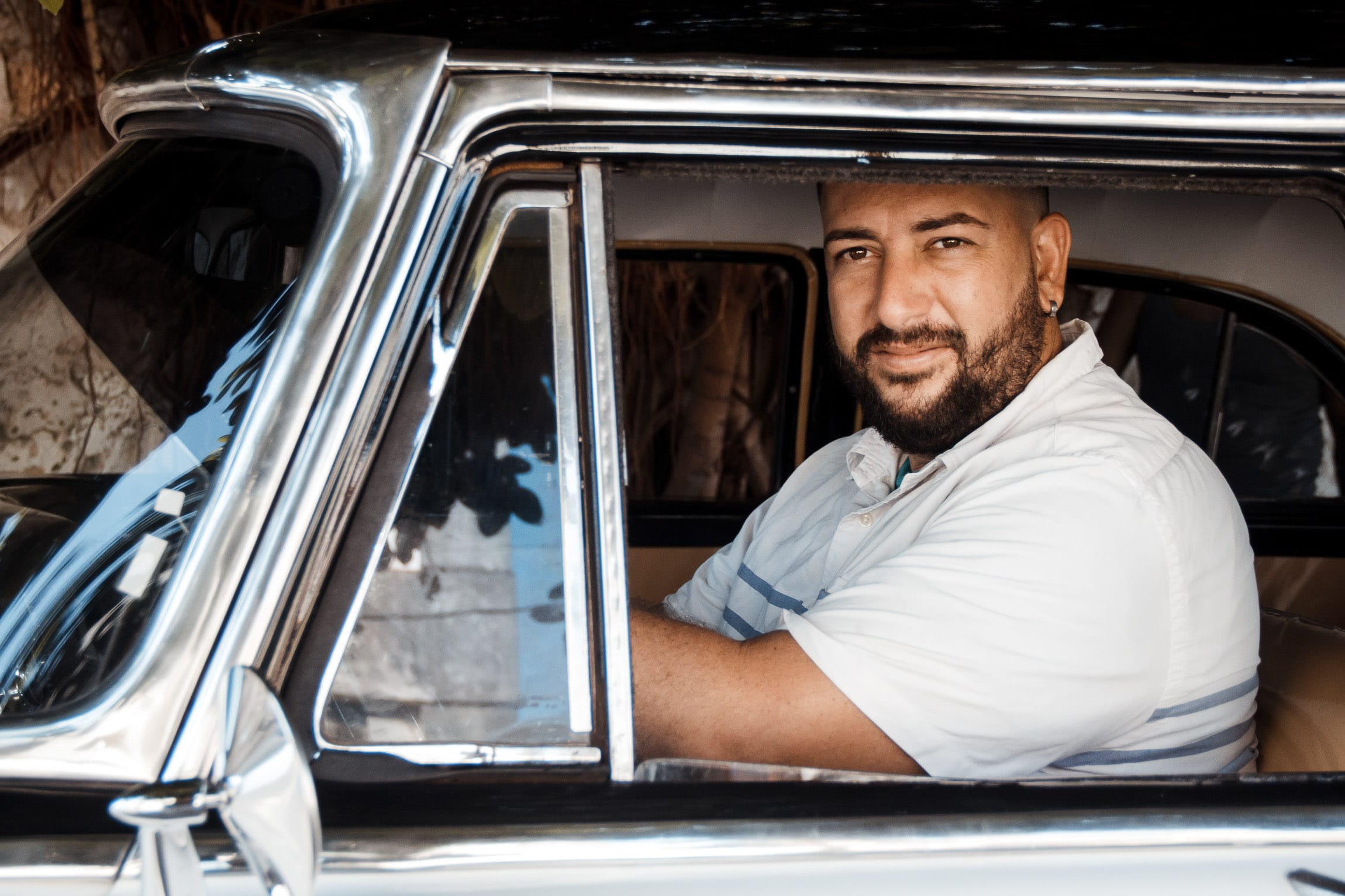 Chauffeur von Cuba Buddy in Oldtimer in Kuba
